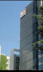 Zhongshan Mall (D12), Office #613744381